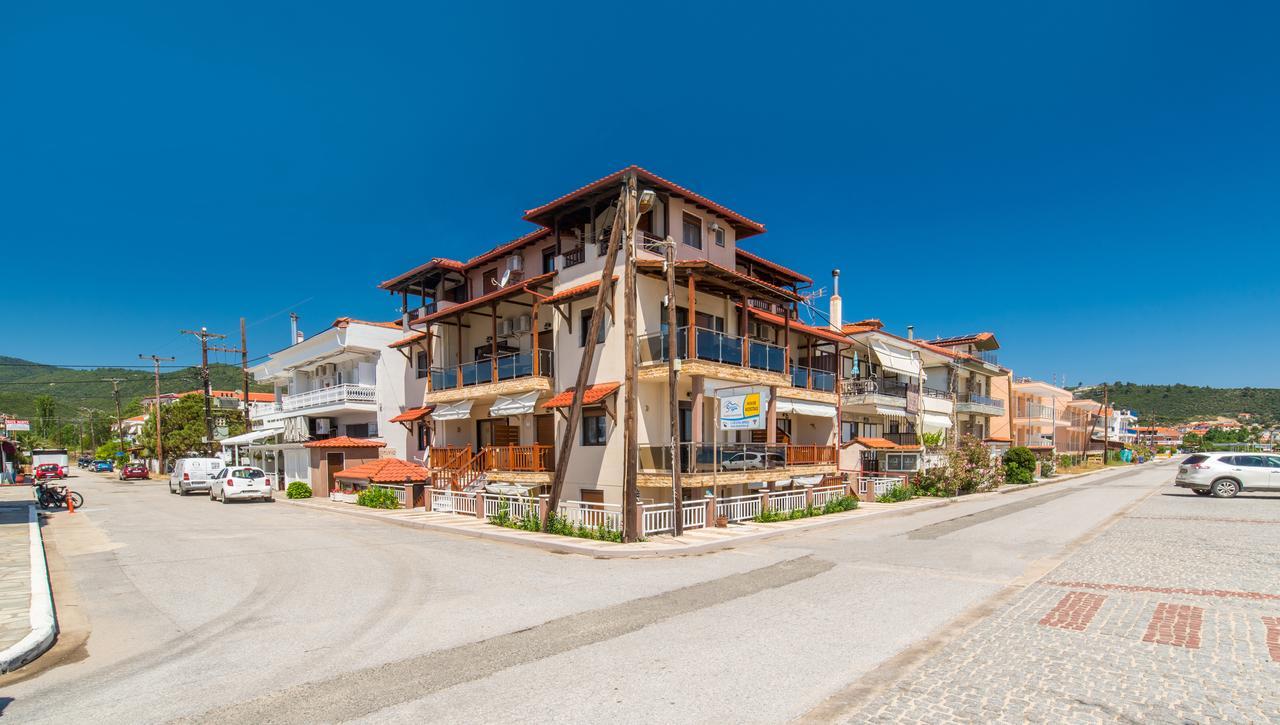 House Kostas On The Beach Sarti Exteriér fotografie