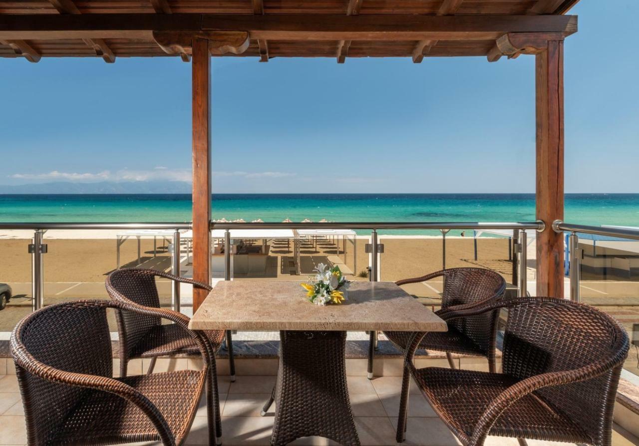 House Kostas On The Beach Sarti Exteriér fotografie
